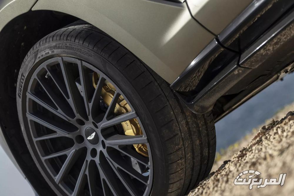 استون-مارتن-dbx707-المربع-نت-25