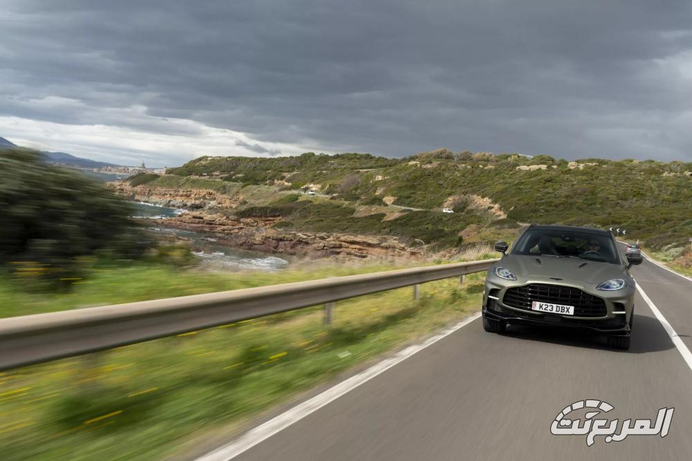 استون-مارتن-dbx707-المربع-نت-30