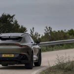 استون-مارتن-dbx707-المربع-نت-32