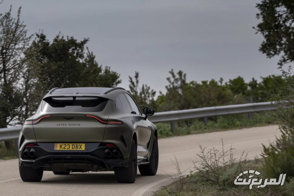 استون-مارتن-dbx707-المربع-نت-32