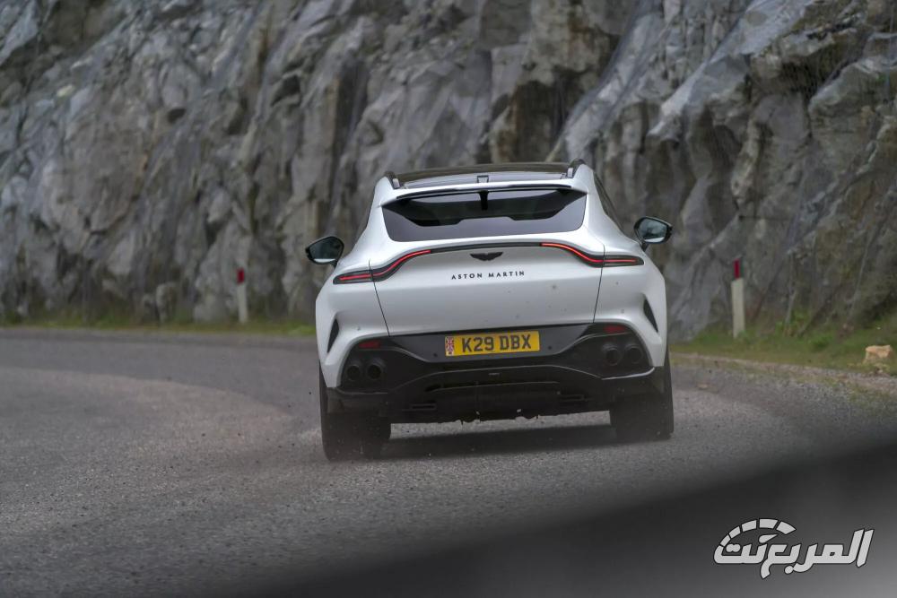 استون-مارتن-dbx707-المربع-نت-55