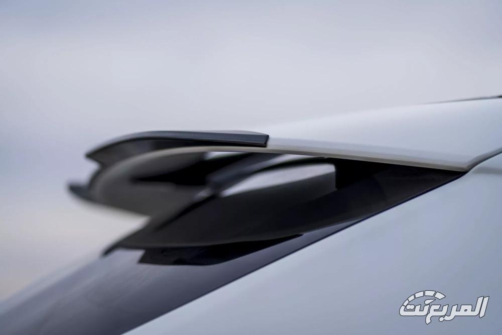 استون-مارتن-dbx707-المربع-نت-58