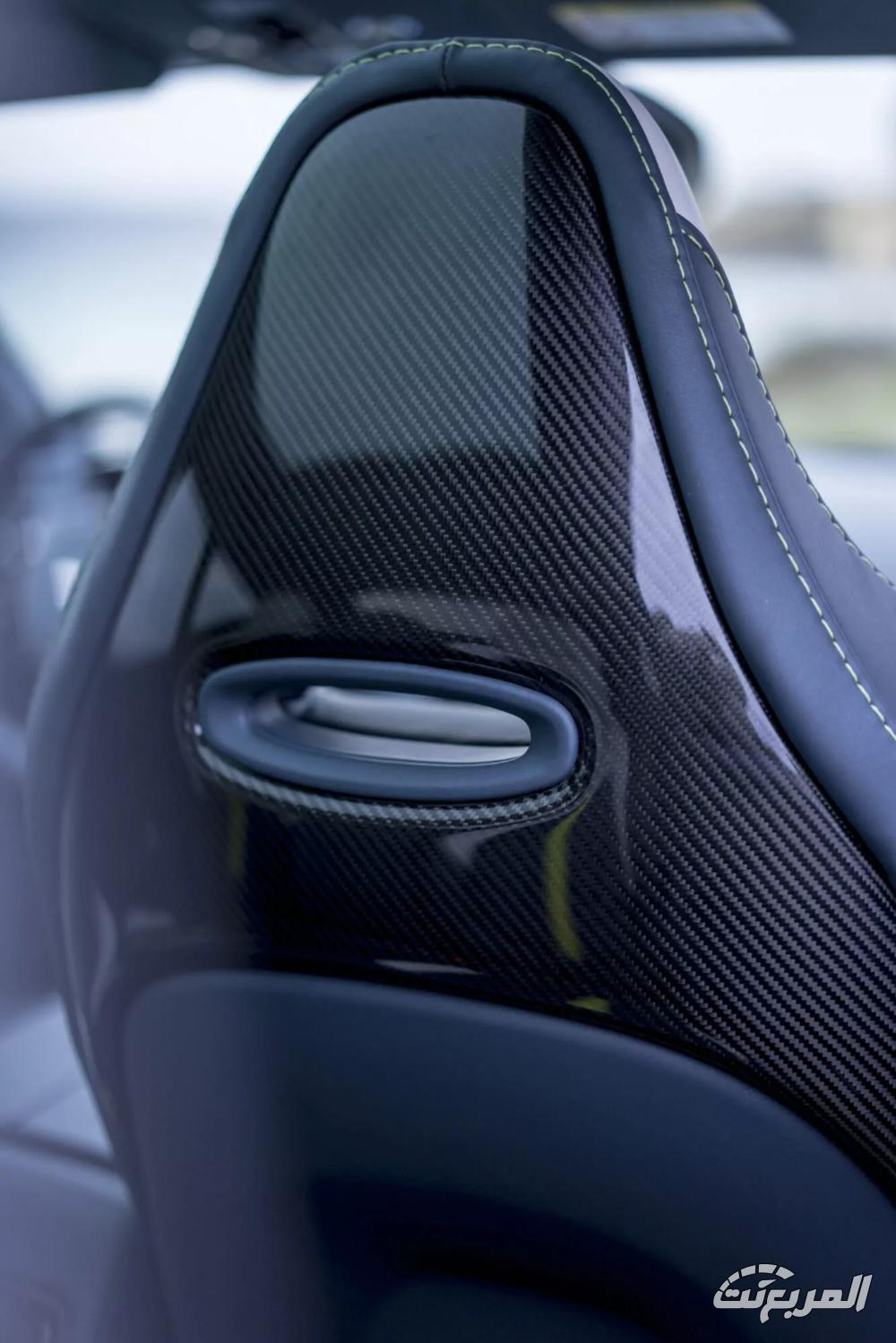 استون-مارتن-dbx707-المربع-نت-72