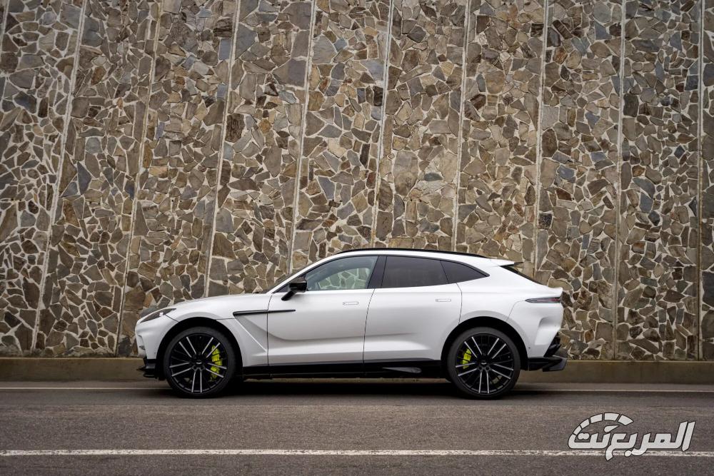 استون-مارتن-dbx707-المربع-نت-79