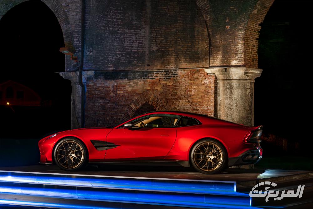 استون-مارتن-فانكويش-المربع-نت-2