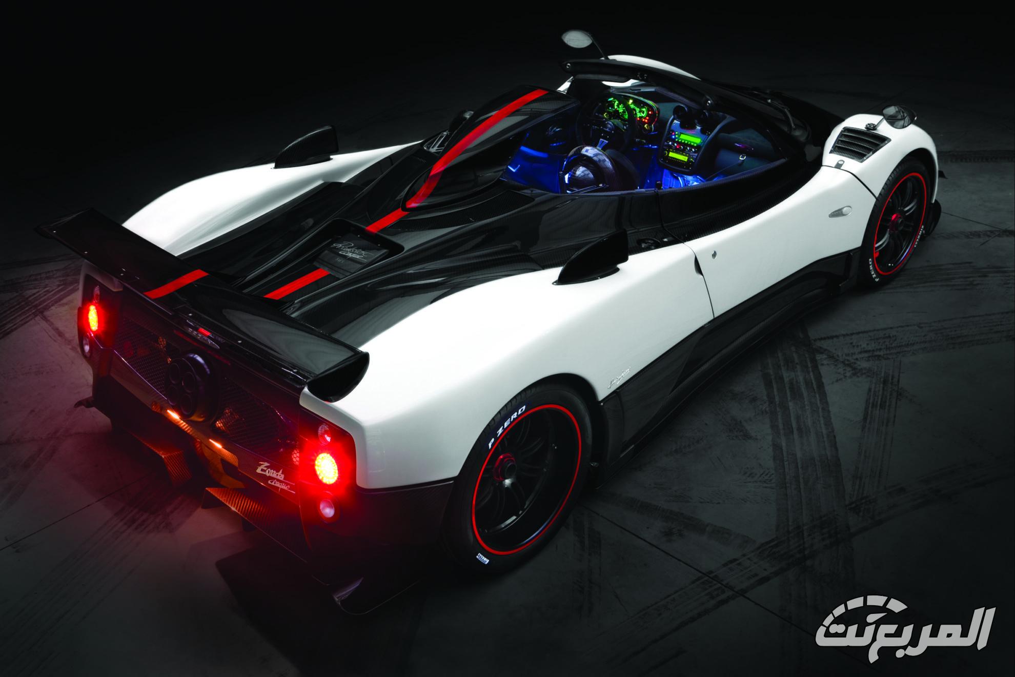 هذه 10 من أسرع السيارات المكشوفة على الإطلاق من حيث السرعة القصوى باجاني زوندا سينك رودستر