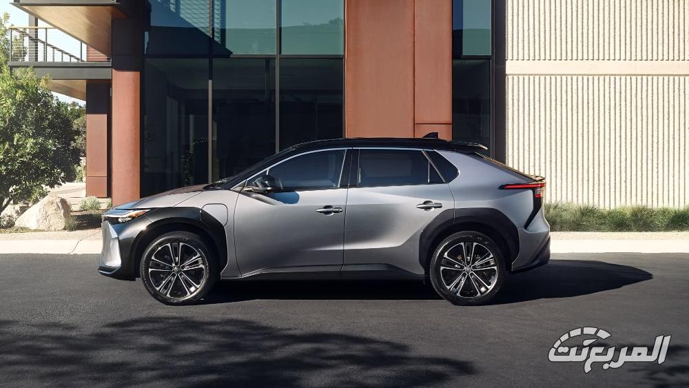 تويوتا-bz4x-المربع-نت-8