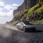 تيسلا-سايبرتراك-المربع-نت-10