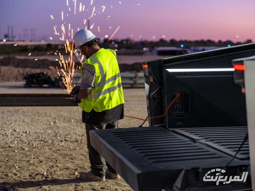 تيسلا-سايبرتراك-المربع-نت-26