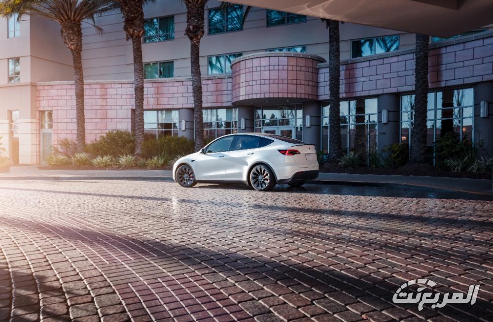 تيسلا-موديل-y-المربع-نت-16