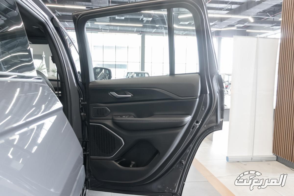 جيب-جراند-شيروكي-اتتيود-25