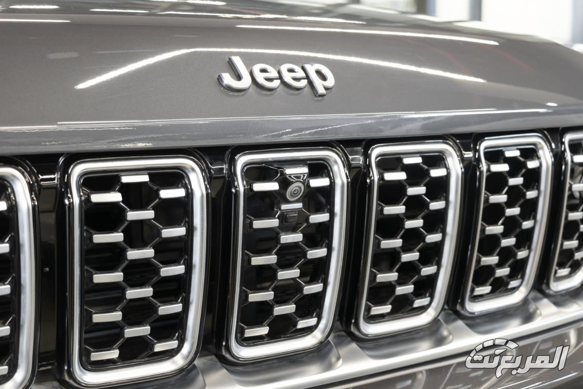 جيب-جراند-شيروكي-ساميت-ريزيرف-11