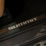 جيب-جراند-شيروكي-ساميت-ريزيرف-35