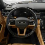 جيب-جراند-شيروكي-ساميت-ريزيرف-37