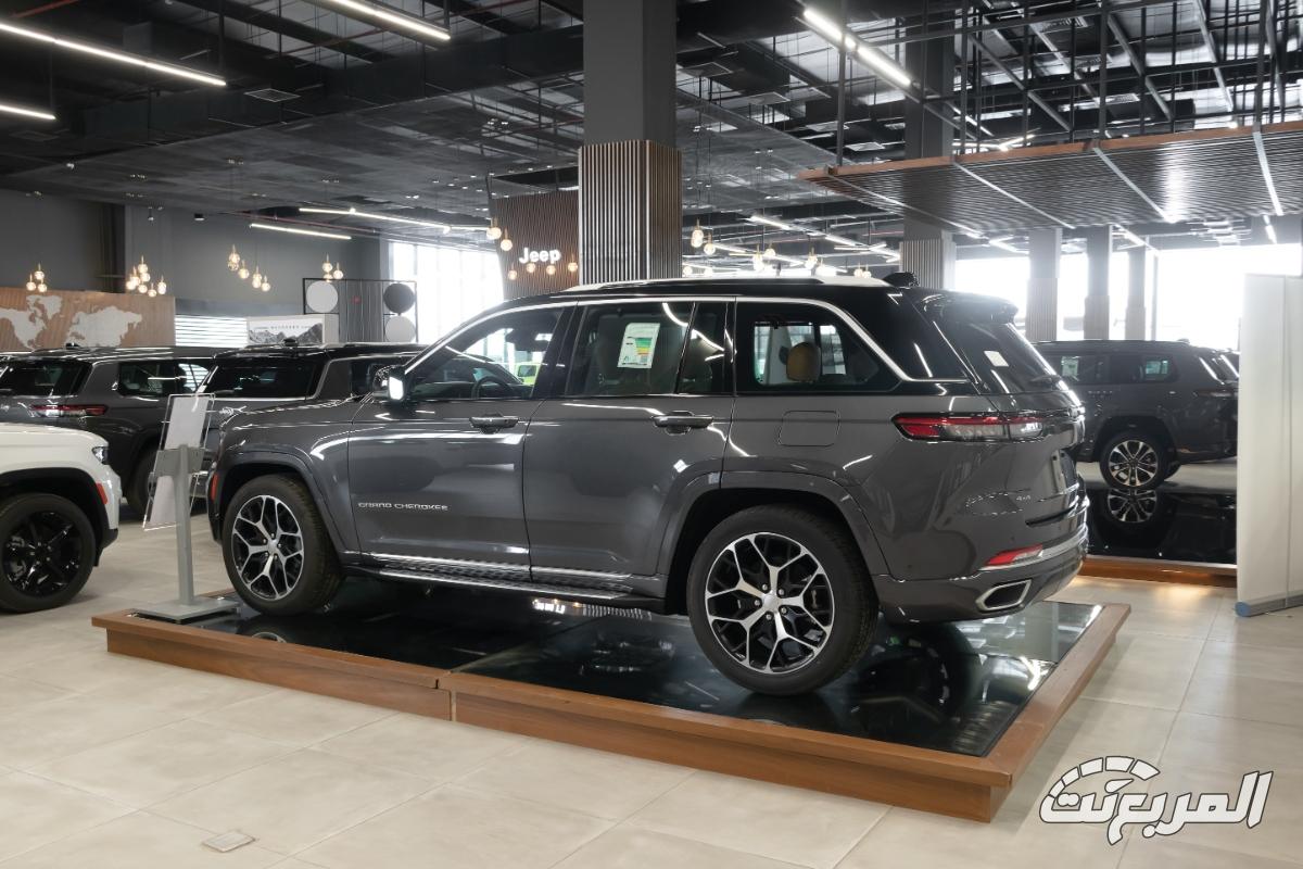 جيب-جراند-شيروكي-ساميت-ريزيرف-4