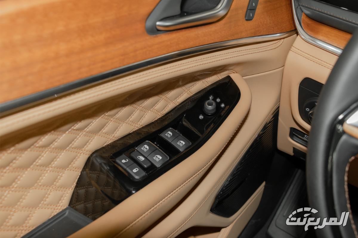 جيب-جراند-شيروكي-ساميت-ريزيرف-48