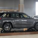 جيب-جراند-شيروكي-ساميت-ريزيرف-8