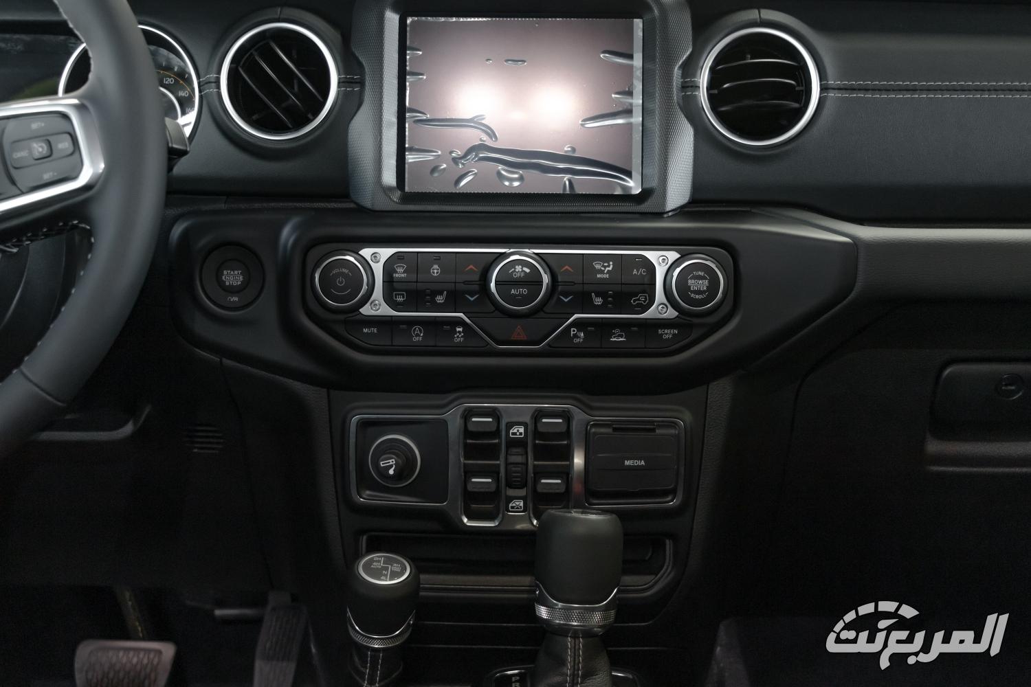 جيب-رانجلر-صحارى-11