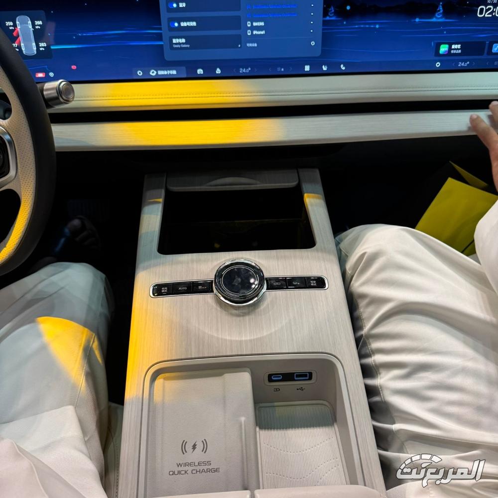 جيلي-e8-المربع-نت-10