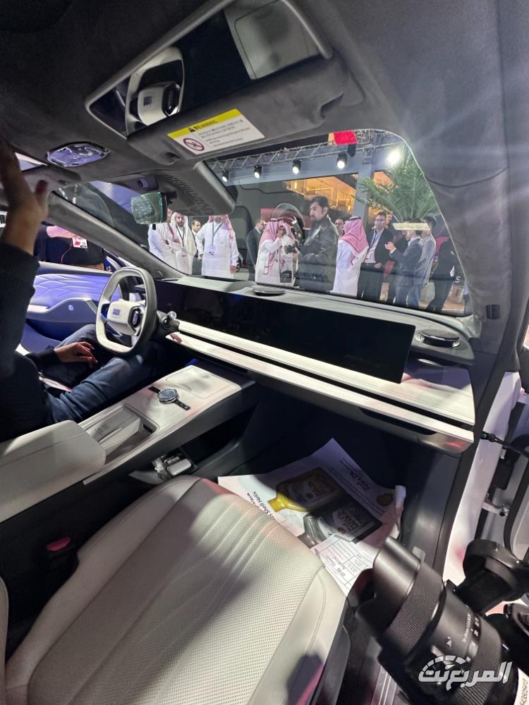 جيلي-e8-المربع-نت-17