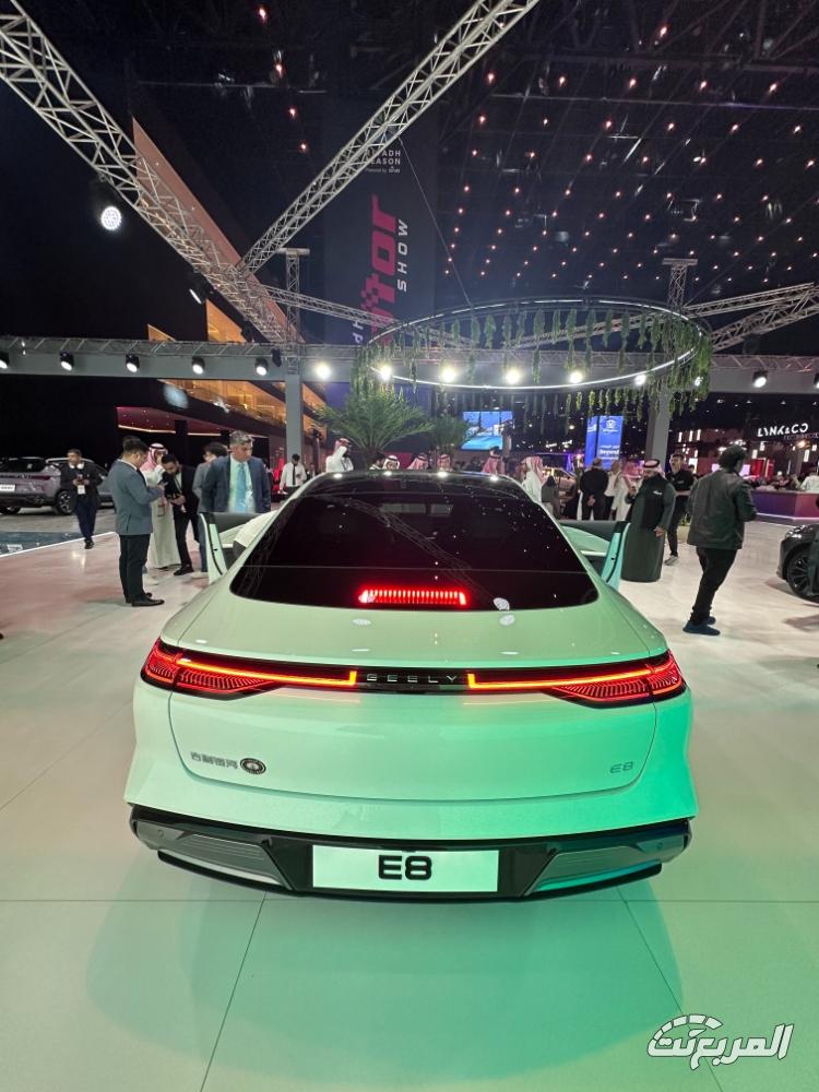 جيلي-e8-المربع-نت-25