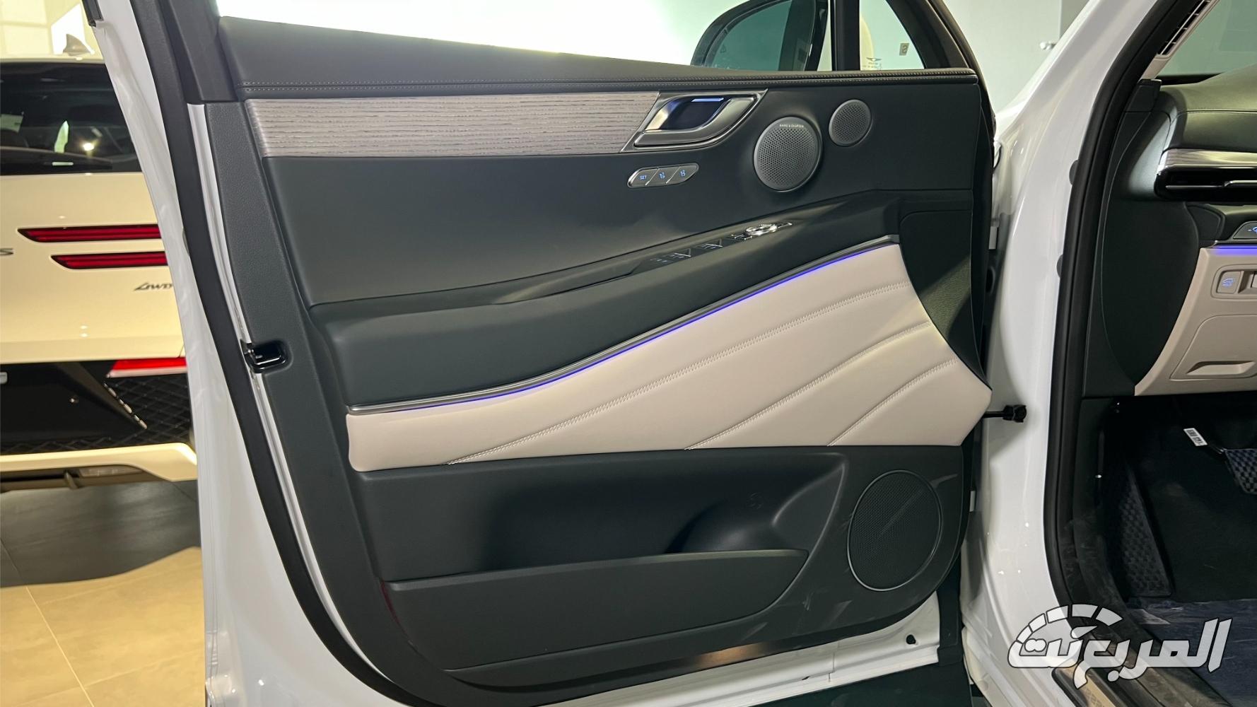 جينيسيس-gv80-2025-المربع-نت-38