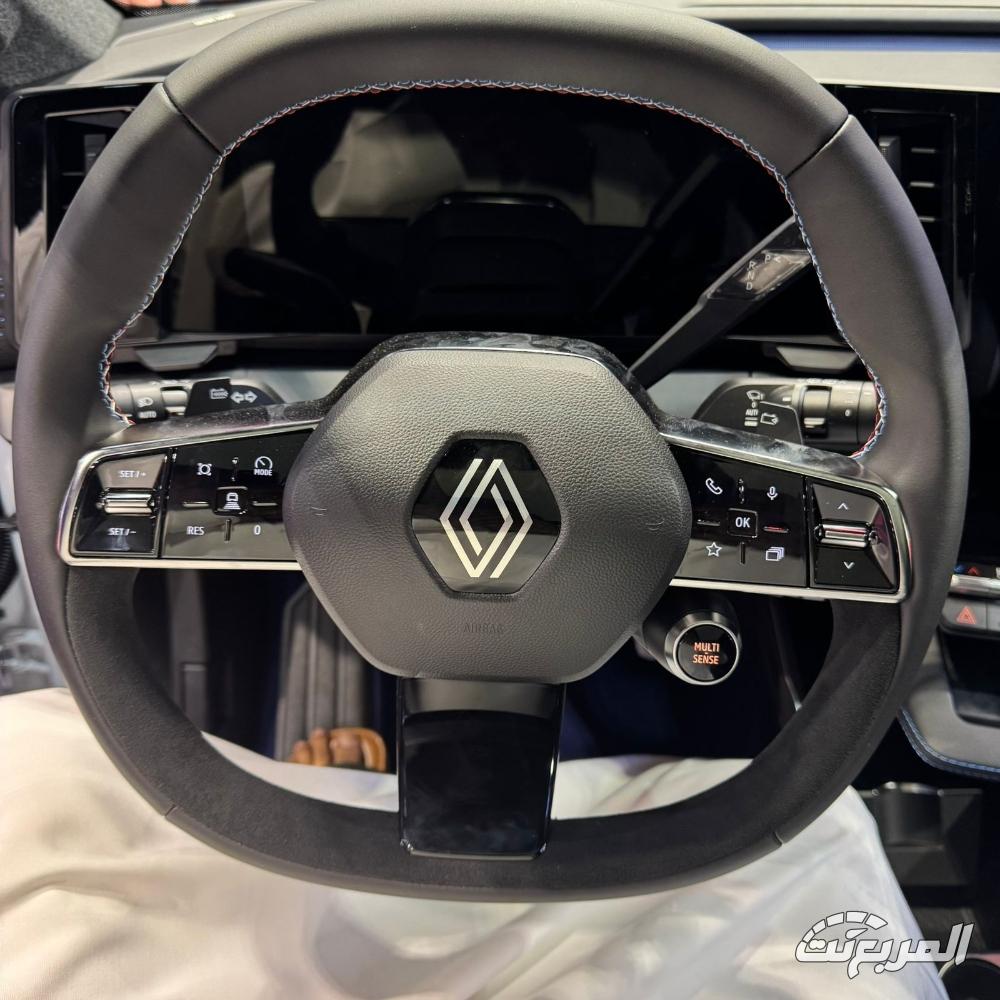 رينو-سينيك-المربع-نت-معرض-جدة-للسيارات-6