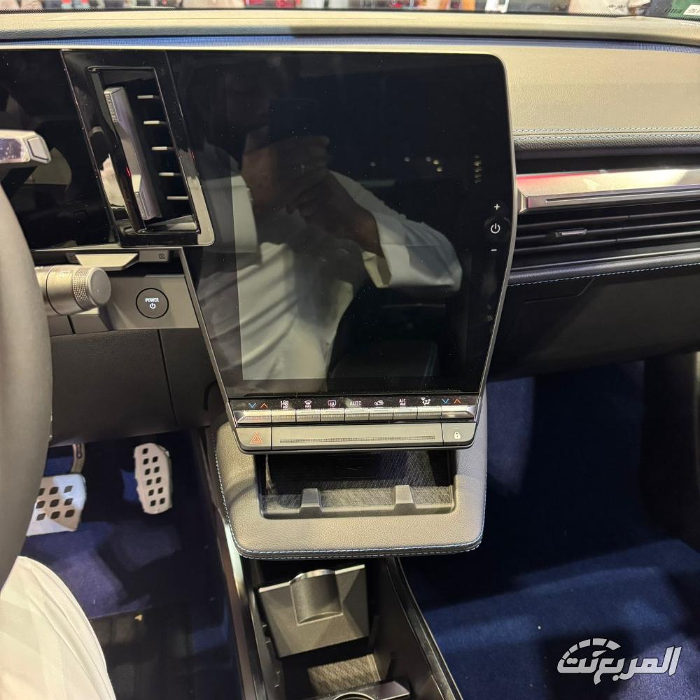رينو-سينيك-المربع-نت-معرض-جدة-للسيارات-9