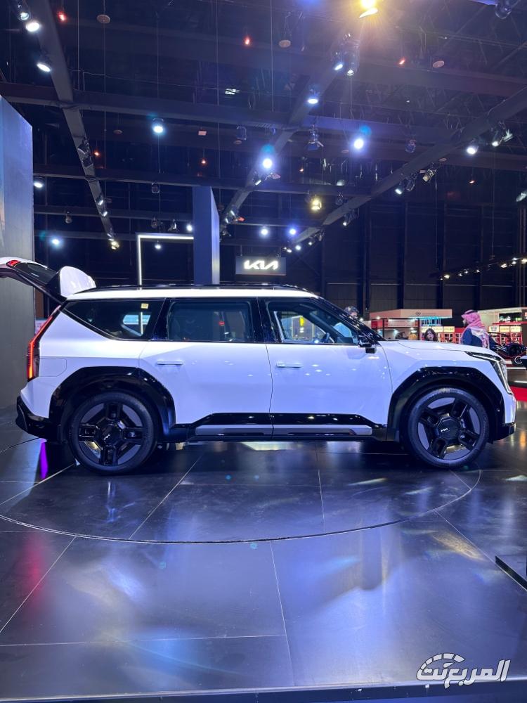 كيا-ev9-المربع-نت-12-2