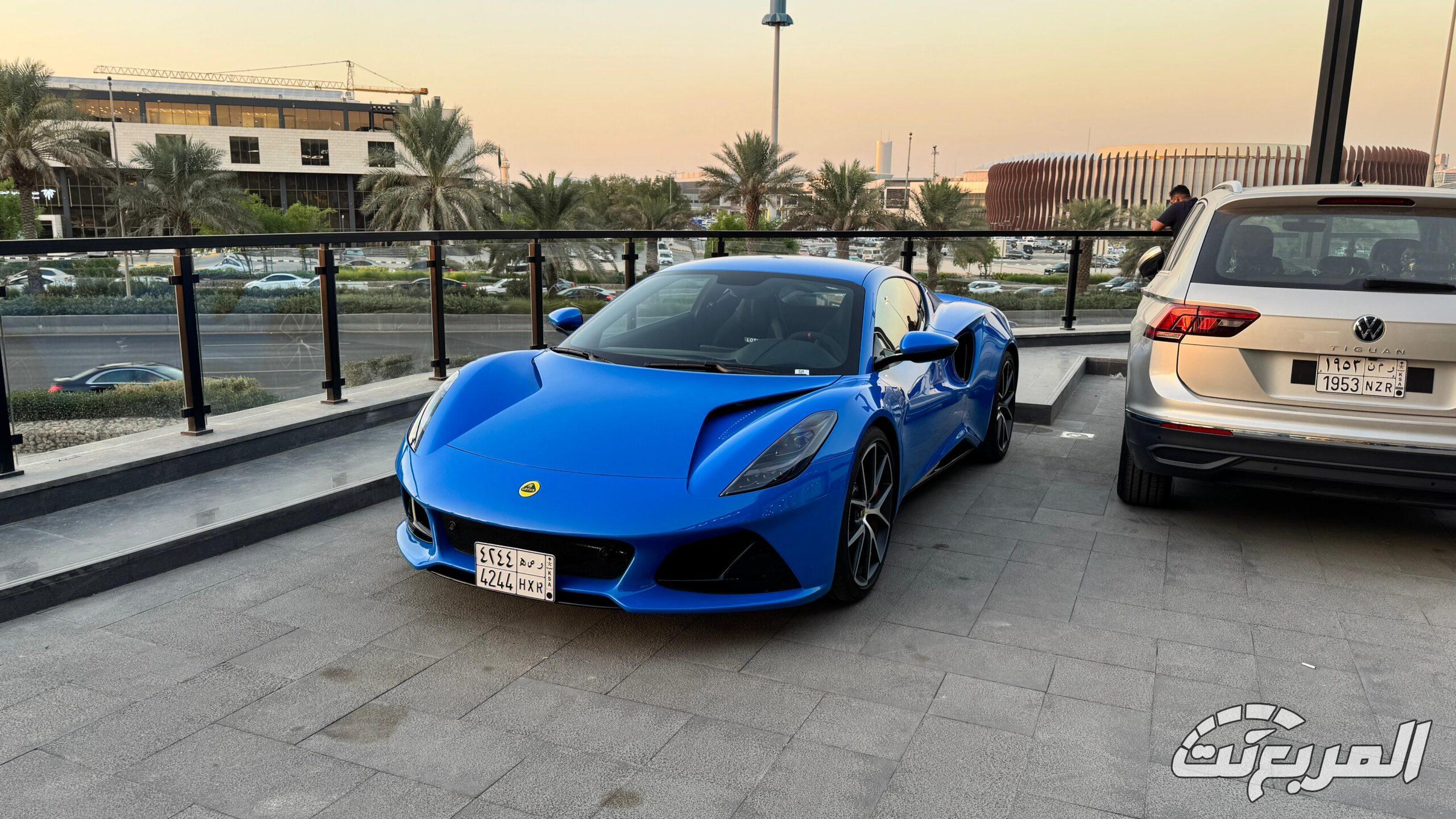 كم سعر لوتس اميرا 2025 في السعودية؟ مع عرض الفئات والتجهيزات (بالصور) مواصفات لوتس اميرا 2025 بجميع الفئات والأسعار المتوفرة وأبرز العيوب والمميزات