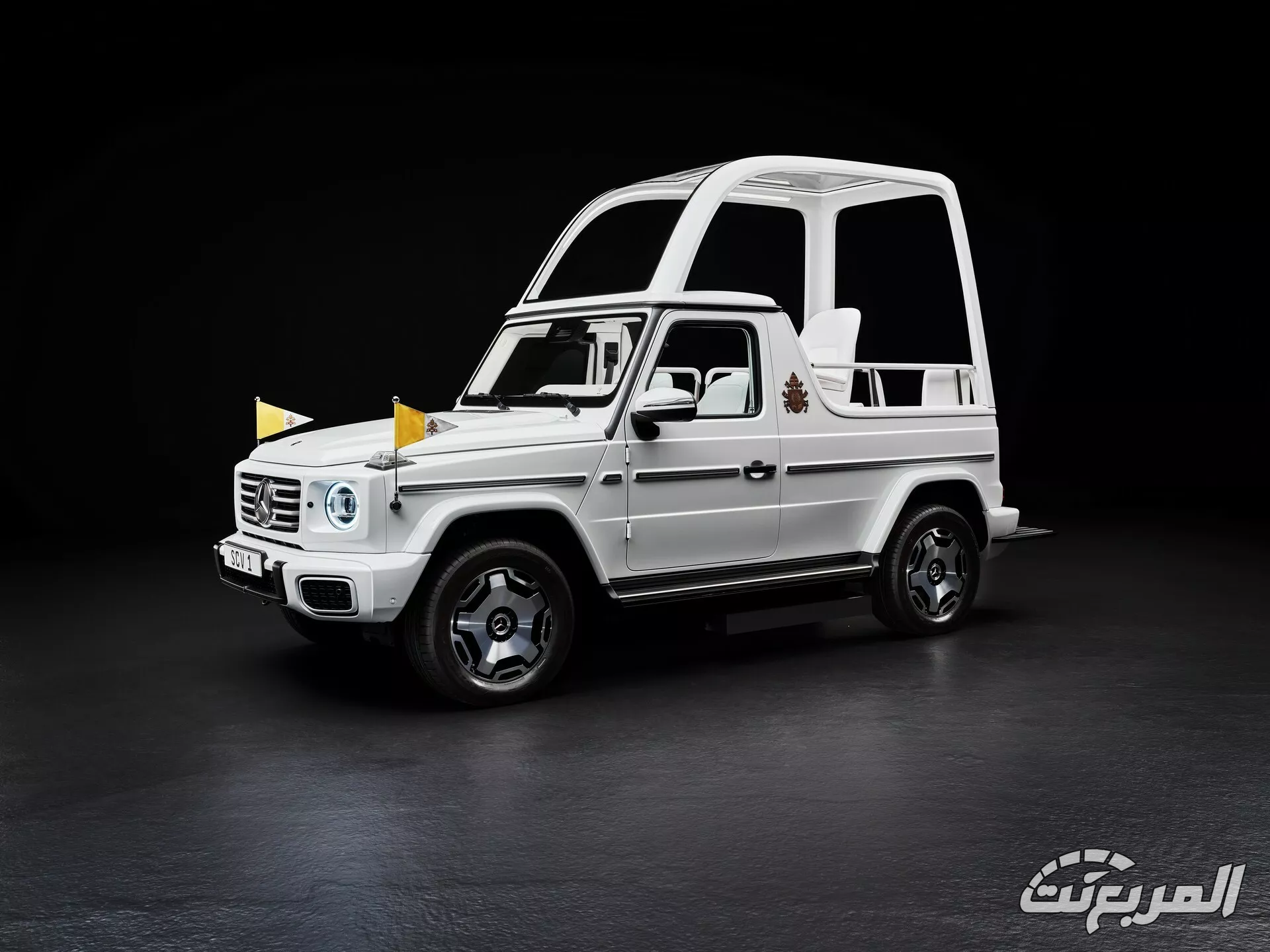 مرسيدس جي كلاس الكهربائية تحصل على نسخة خاصة معدلة لبابا الفاتيكان مرسيدس جي كلاس الكهربائية تحصل على نسخة خاصة معدلة لبابا الفاتيكان 1