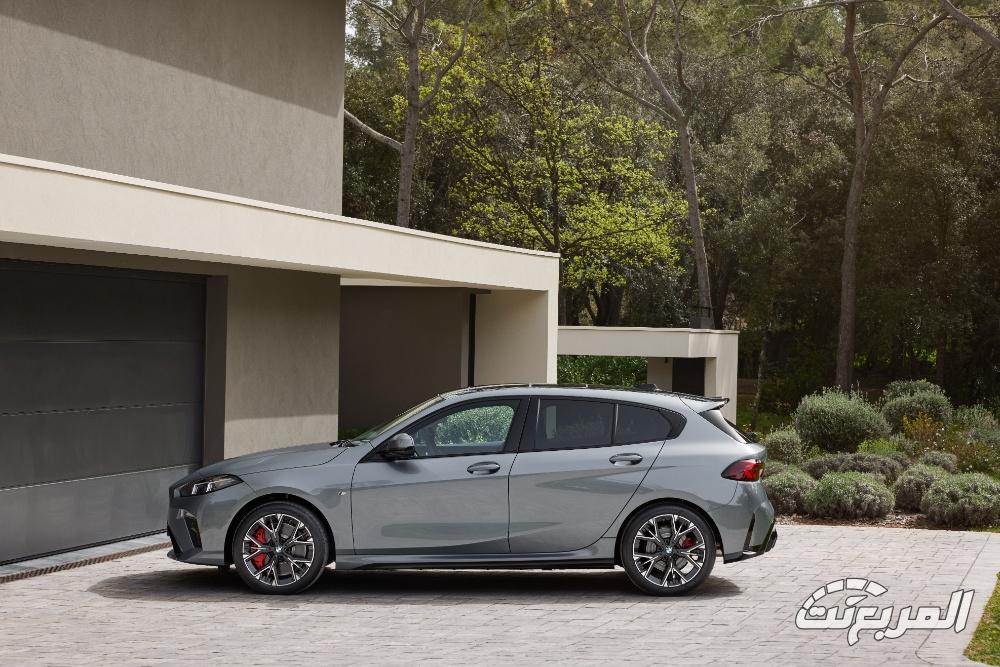 بي-ام-دبليو-الفئة-الأولى-المربع-نت-13