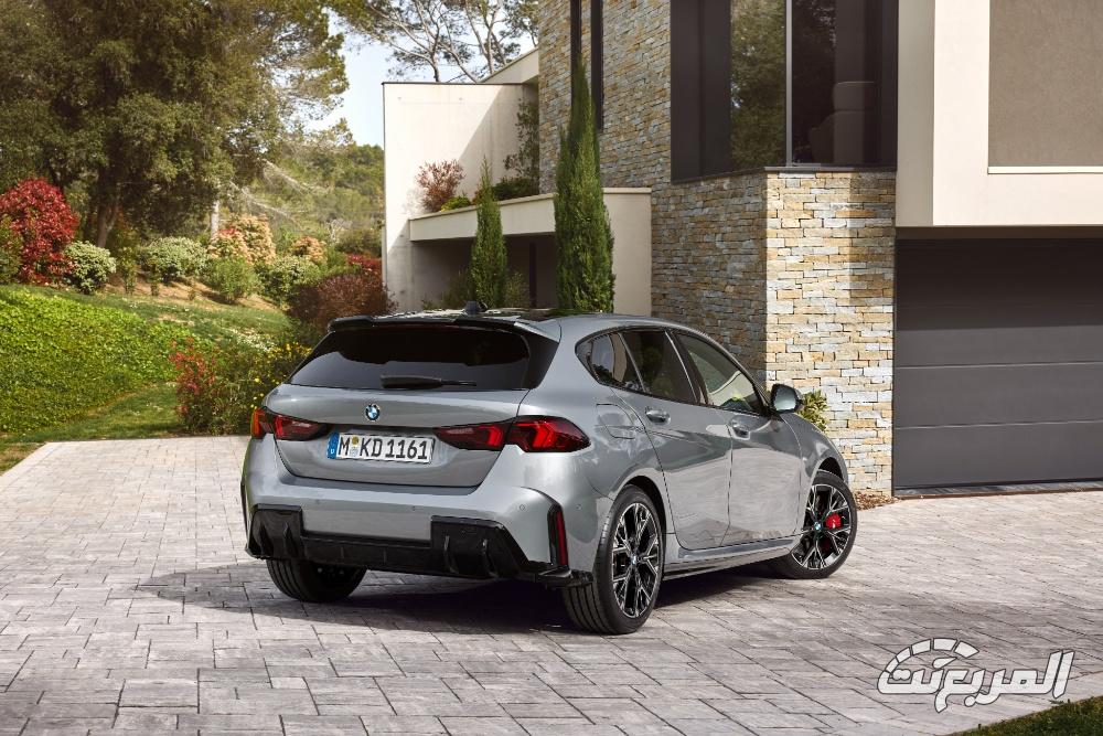 بي-ام-دبليو-الفئة-الأولى-المربع-نت-15