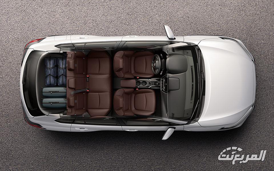 تويوتا-كورولا-كروس-2025-12