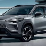 تويوتا-كورولا-كروس-2025-18