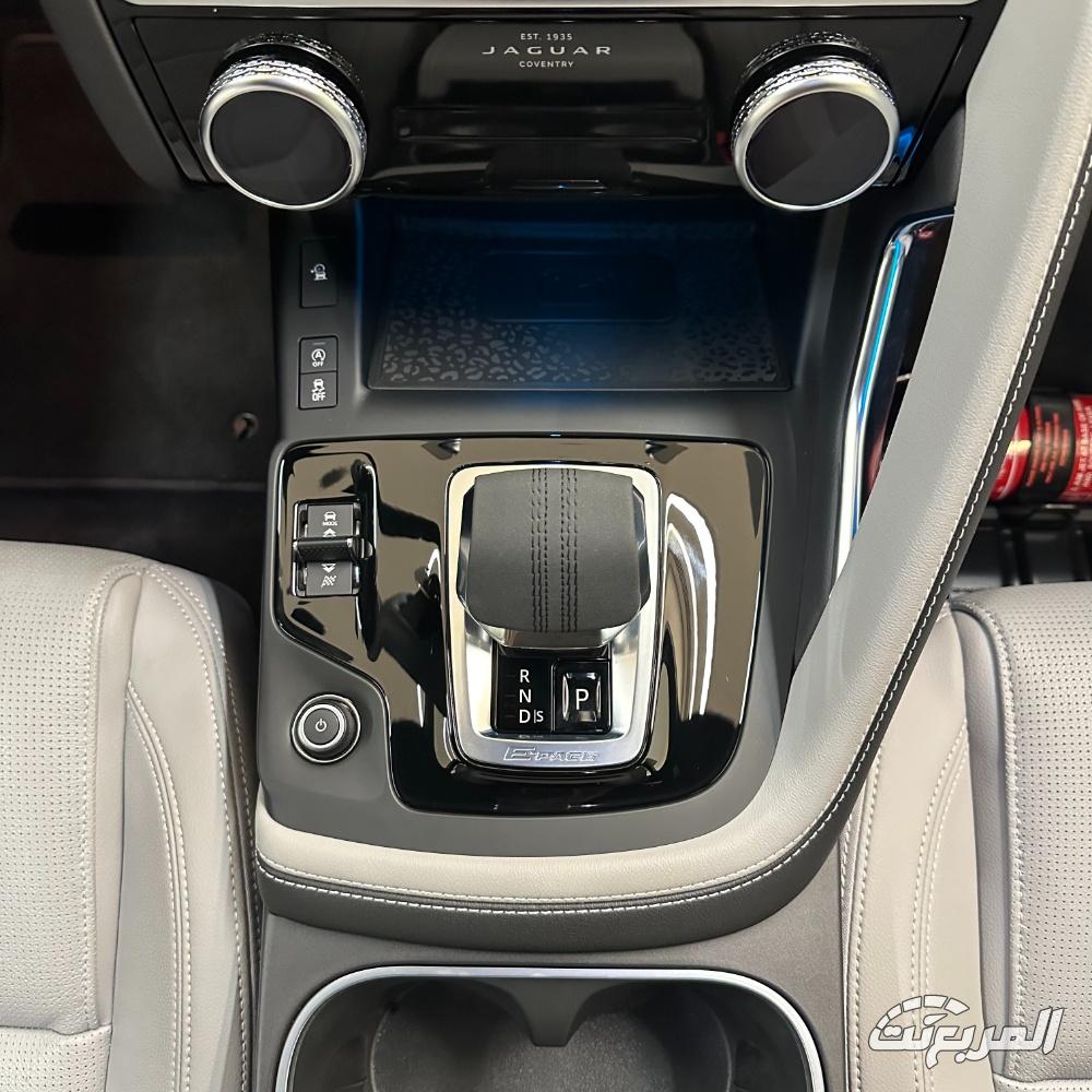 جاكوار-e-pace-المربع-نت-16