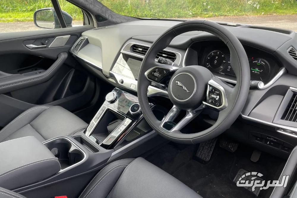 جاكوار-i-pace-2024-14