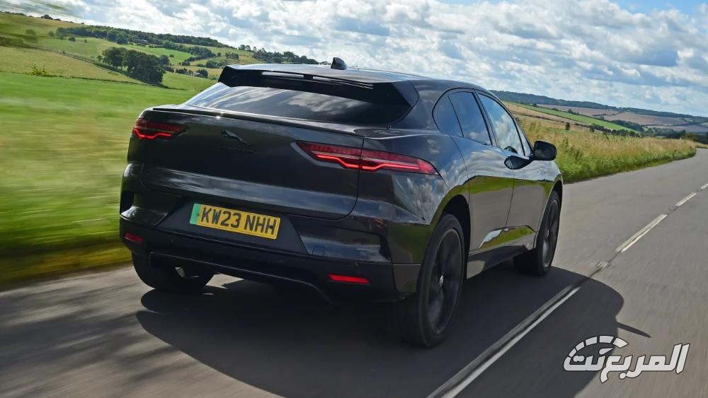 جاكوار-i-pace-2024-21