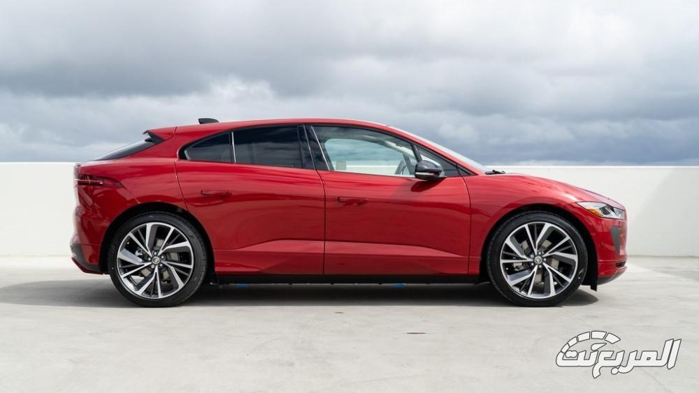 جاكوار-i-pace-2024-29