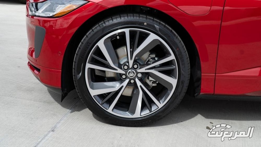 جاكوار-i-pace-2024-32