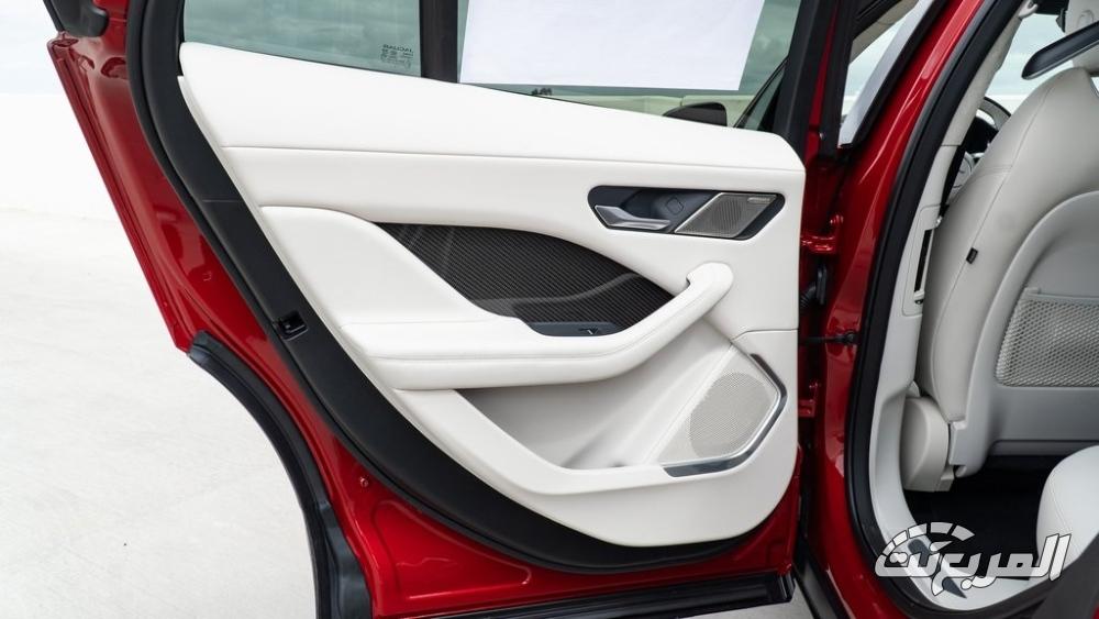 جاكوار-i-pace-2024-46