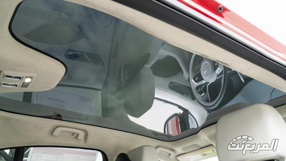 جاكوار-i-pace-2024-52