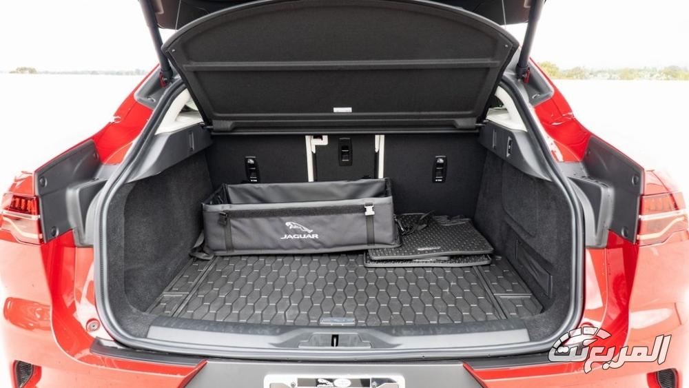 جاكوار-i-pace-2024-53