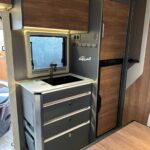 جاي-ام-سي-جراند-افينيو-موتور-هوم-المرب-2