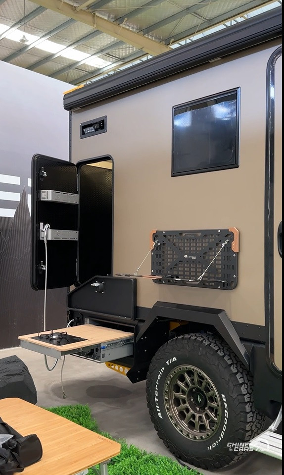 جاي-ام-سي-جراند-افينيو-موتور-هوم-المرب-5