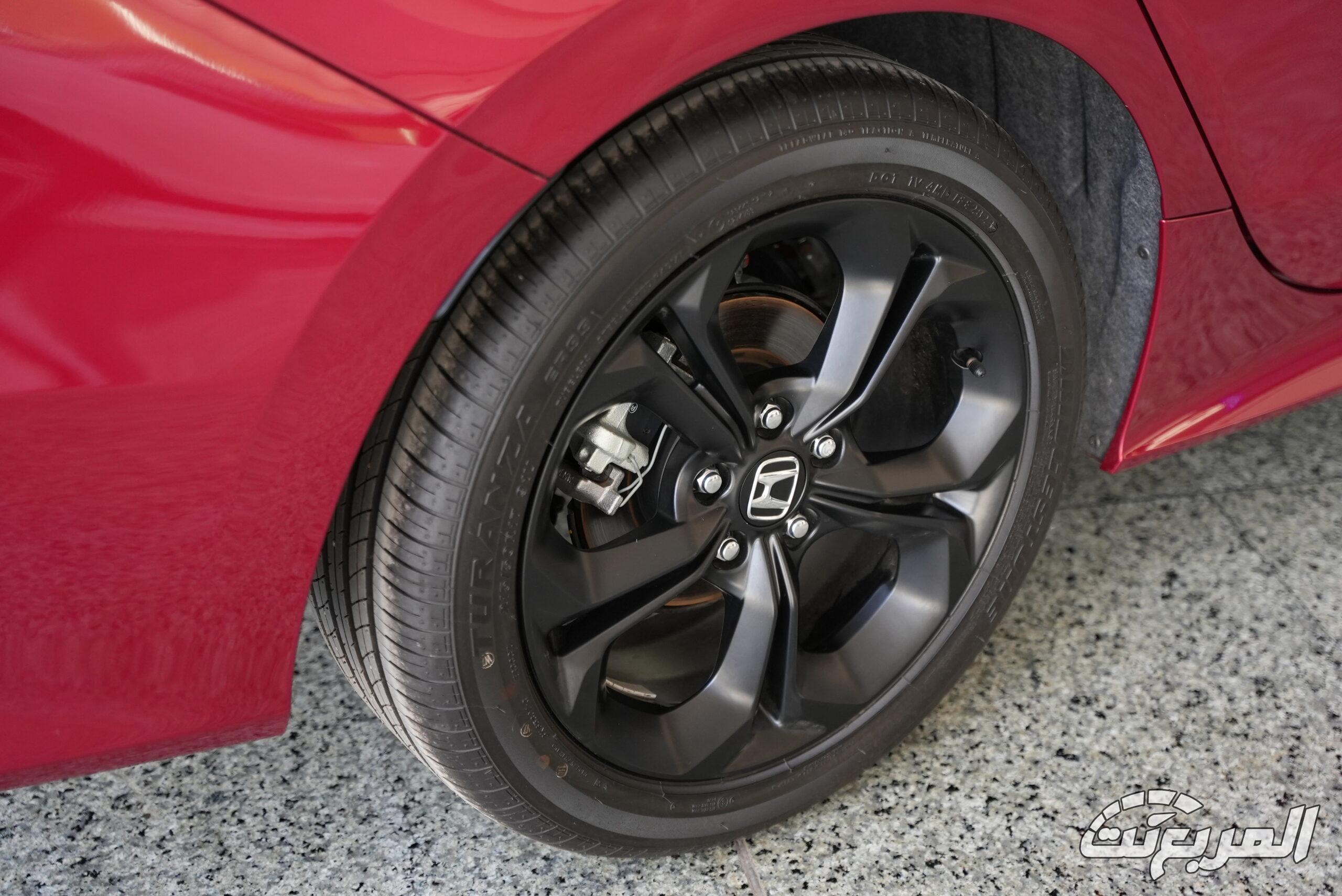 صور هوندا سيفيك 2025 بجودة عالية من الداخل والخارج والألوان المتوفرة