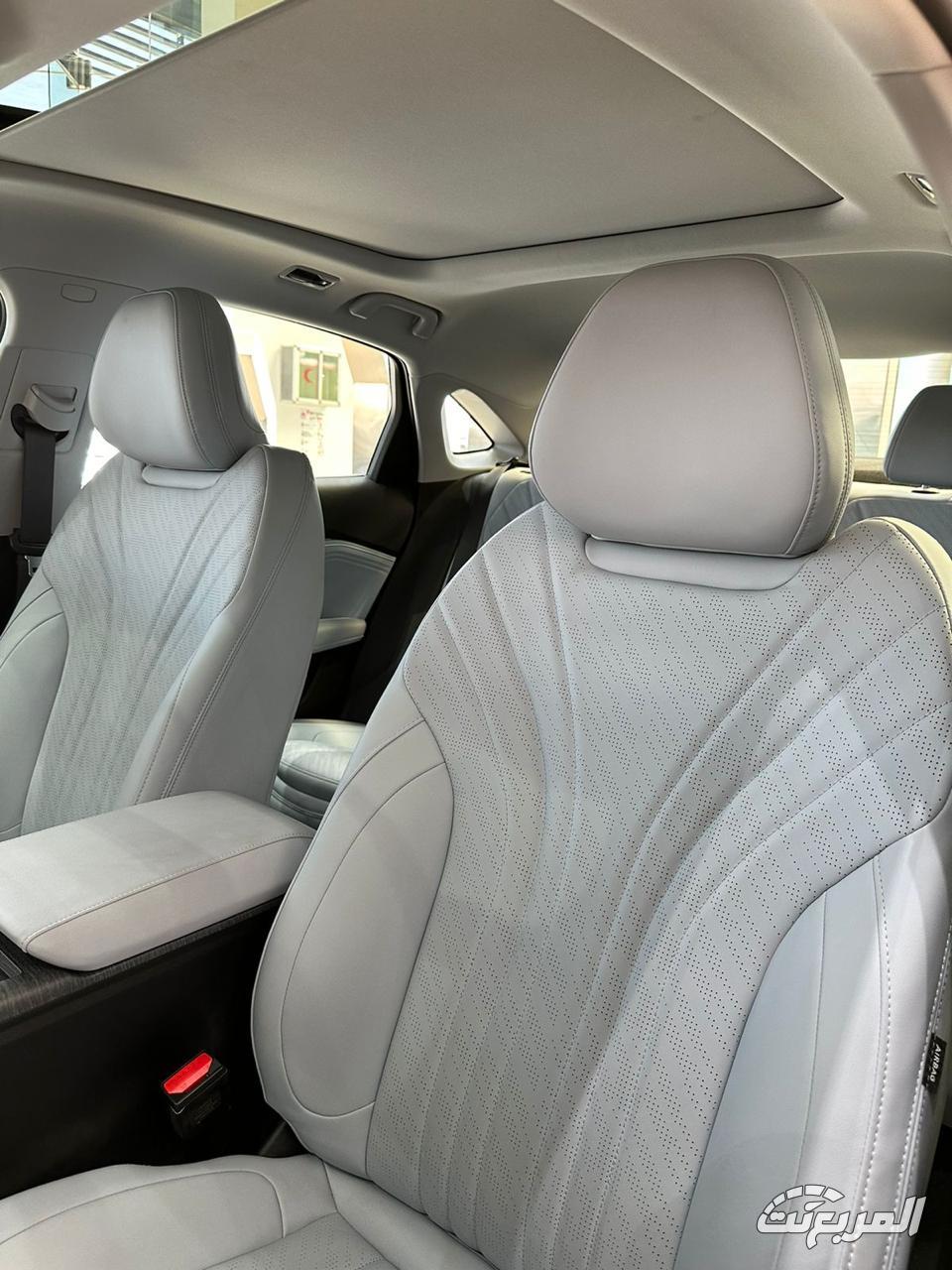 فئات وأسعار جيلي بريفيس 2025 في السعودية.. هل تستحق الشراء؟ كم سعر جيلي بريفيس 2025 في السعودية؟ مع عرض الفئات والتجهيزات (بالصور)