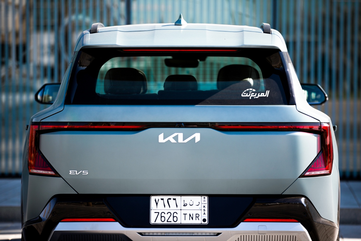 كيا-ev5-المربع-نت-8-3