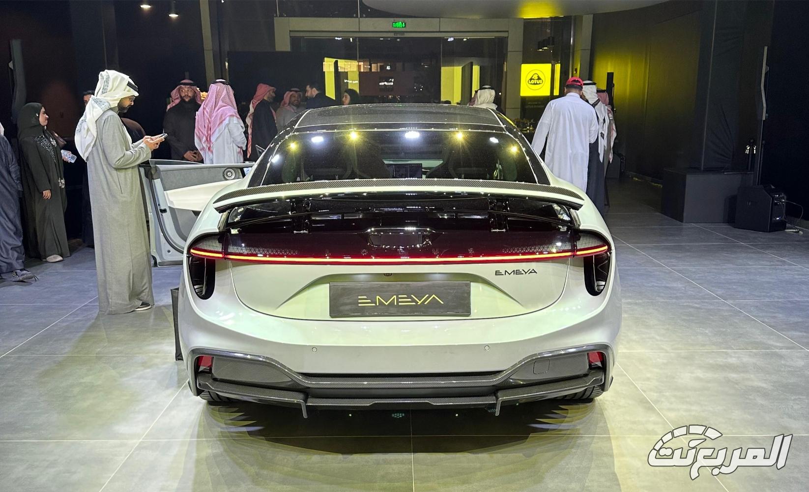 لوتس-ايميا-المربع-نت-9