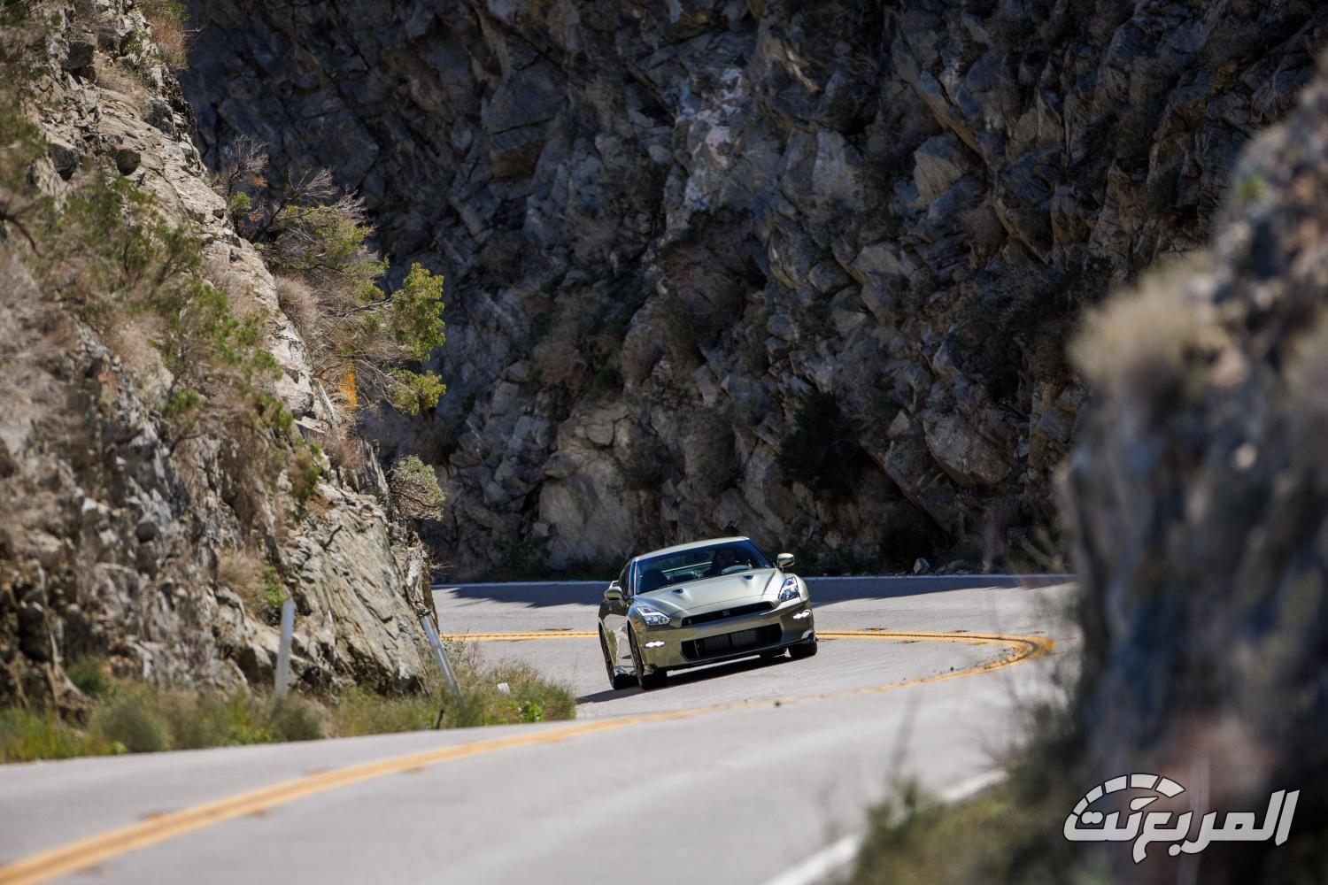 نيسان-gt-r-المربع-نت-85